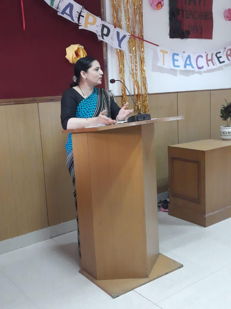 Dogra degree college celebrates teachers day